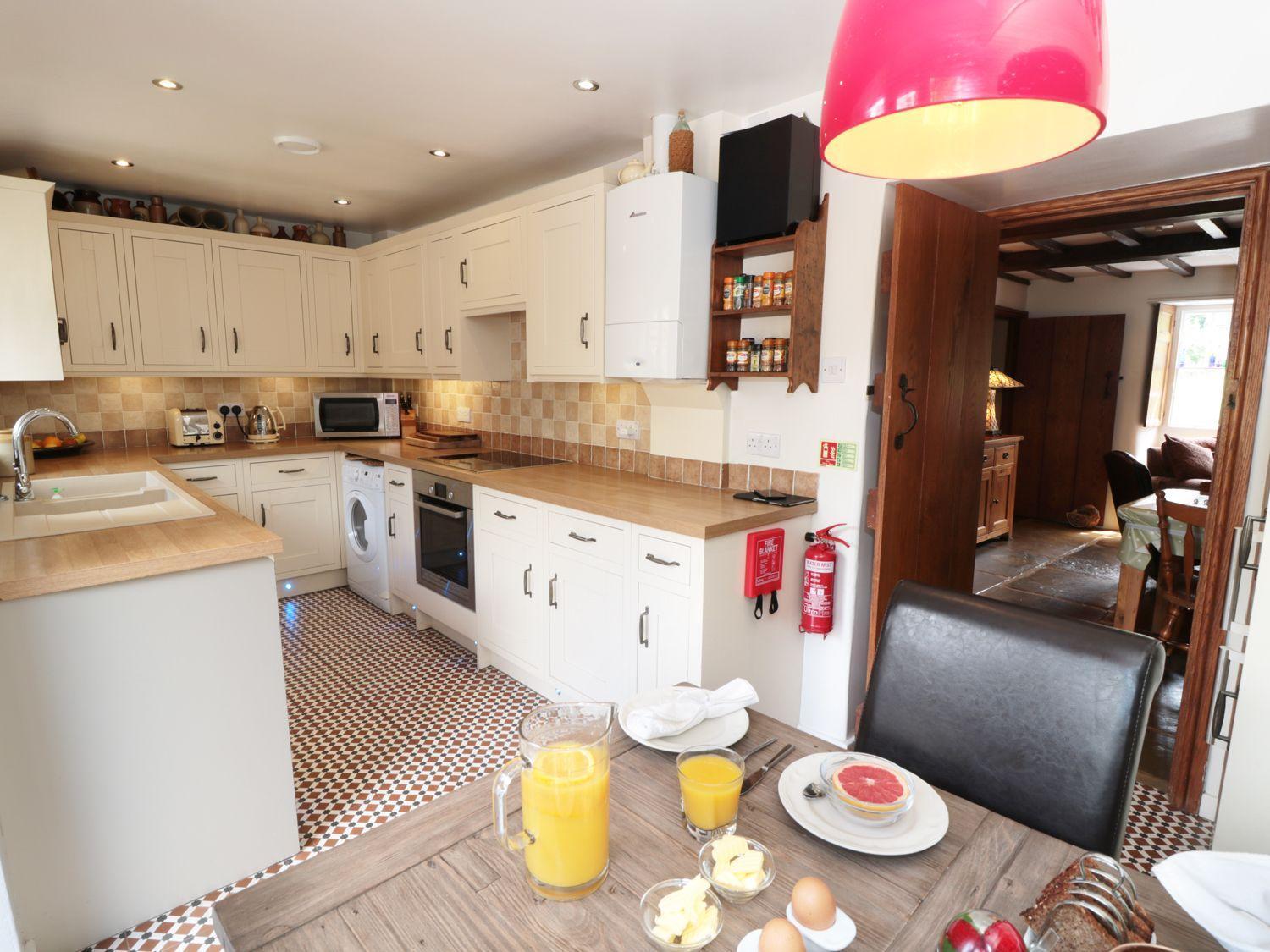 Buttercup Cottage Castleton  Bagian luar foto