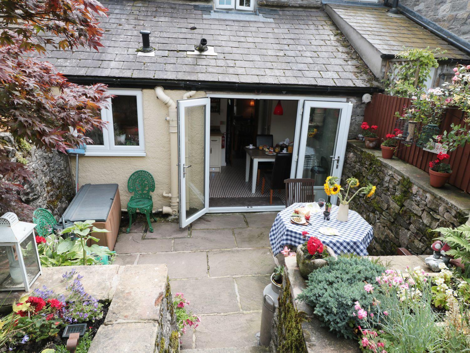 Buttercup Cottage Castleton  Bagian luar foto