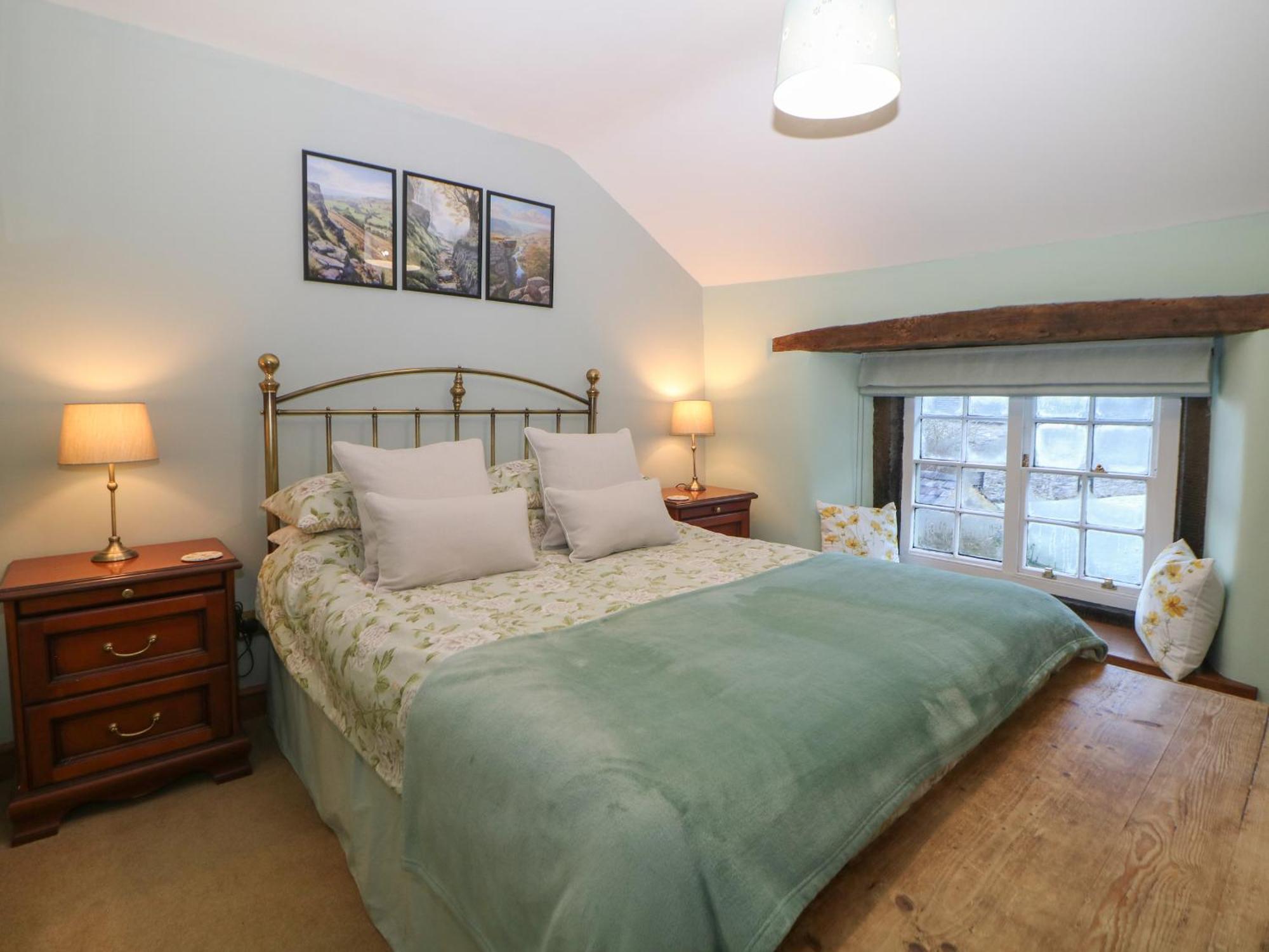 Buttercup Cottage Castleton  Bagian luar foto