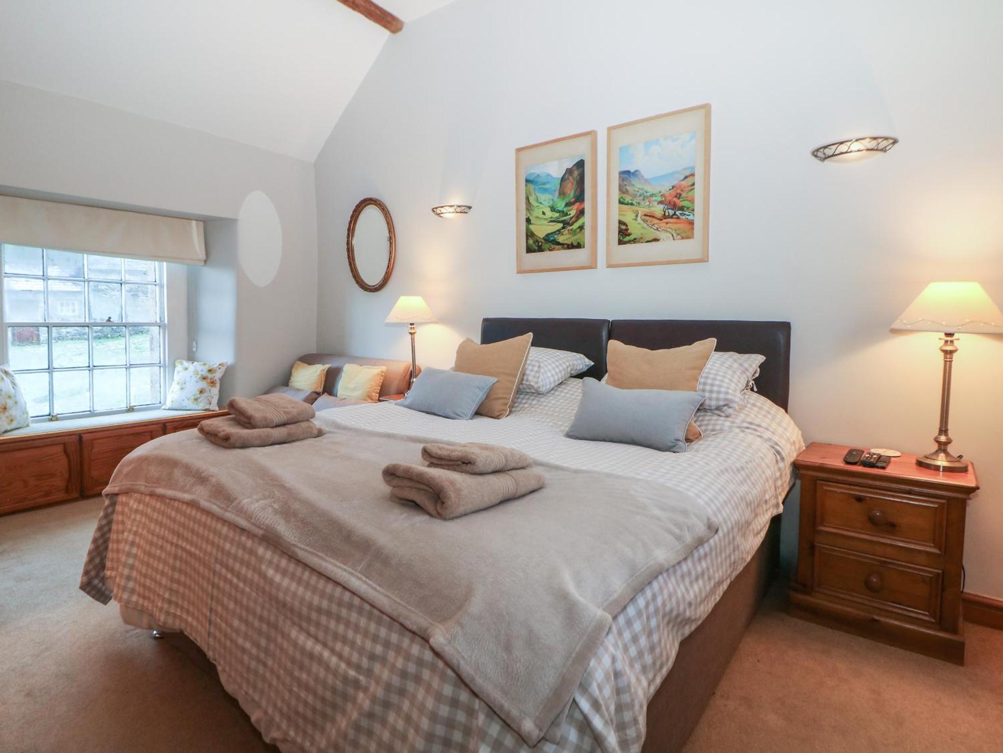 Buttercup Cottage Castleton  Bagian luar foto